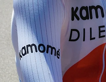 DILECTA fait renaître le mythique maillot KAMOME-DILECTA de 1966