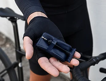 Hutchinson présente une chambre à air légère