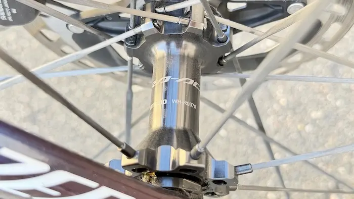 Moyeu avant Dura-Ace WH-R9370